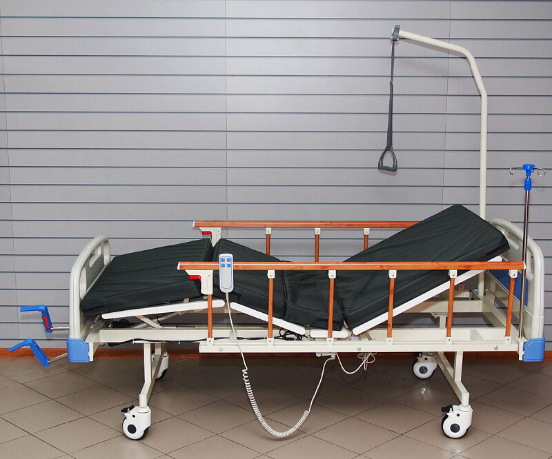 Кровать функциональная медицинская с электрическим приводом Ergoforce E-1031 с матрасом